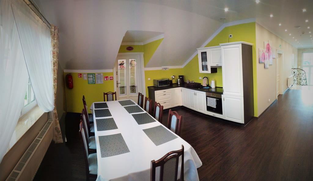 Willa Różana - Apartamenty i Pokoje Gościnne Sandomierz Zewnętrze zdjęcie