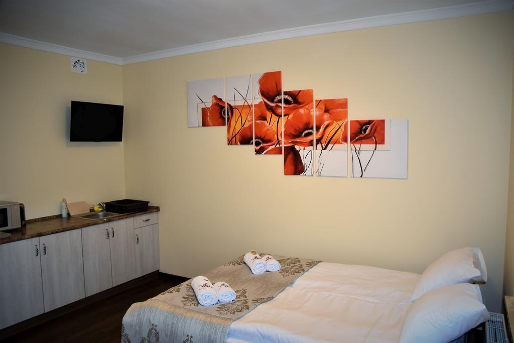 Willa Różana - Apartamenty i Pokoje Gościnne Sandomierz Zewnętrze zdjęcie