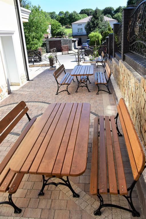 Willa Różana - Apartamenty i Pokoje Gościnne Sandomierz Zewnętrze zdjęcie
